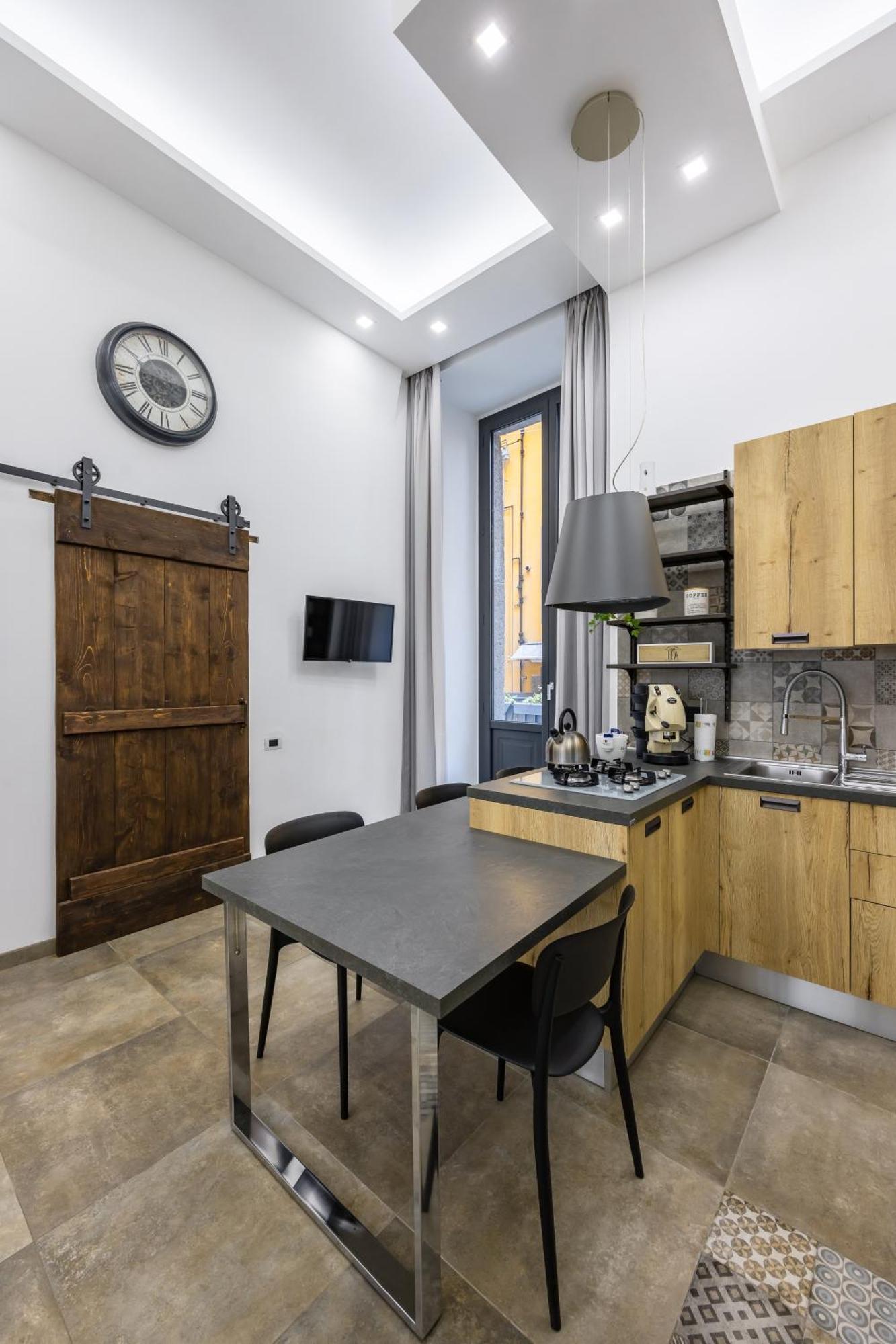 Palazzo Mormando - Industrial Apartment Naples Exterior photo